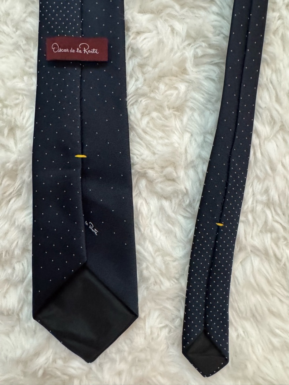 Oscar de la Renta Navy Tie with White Microdots - Picture 4 of 8